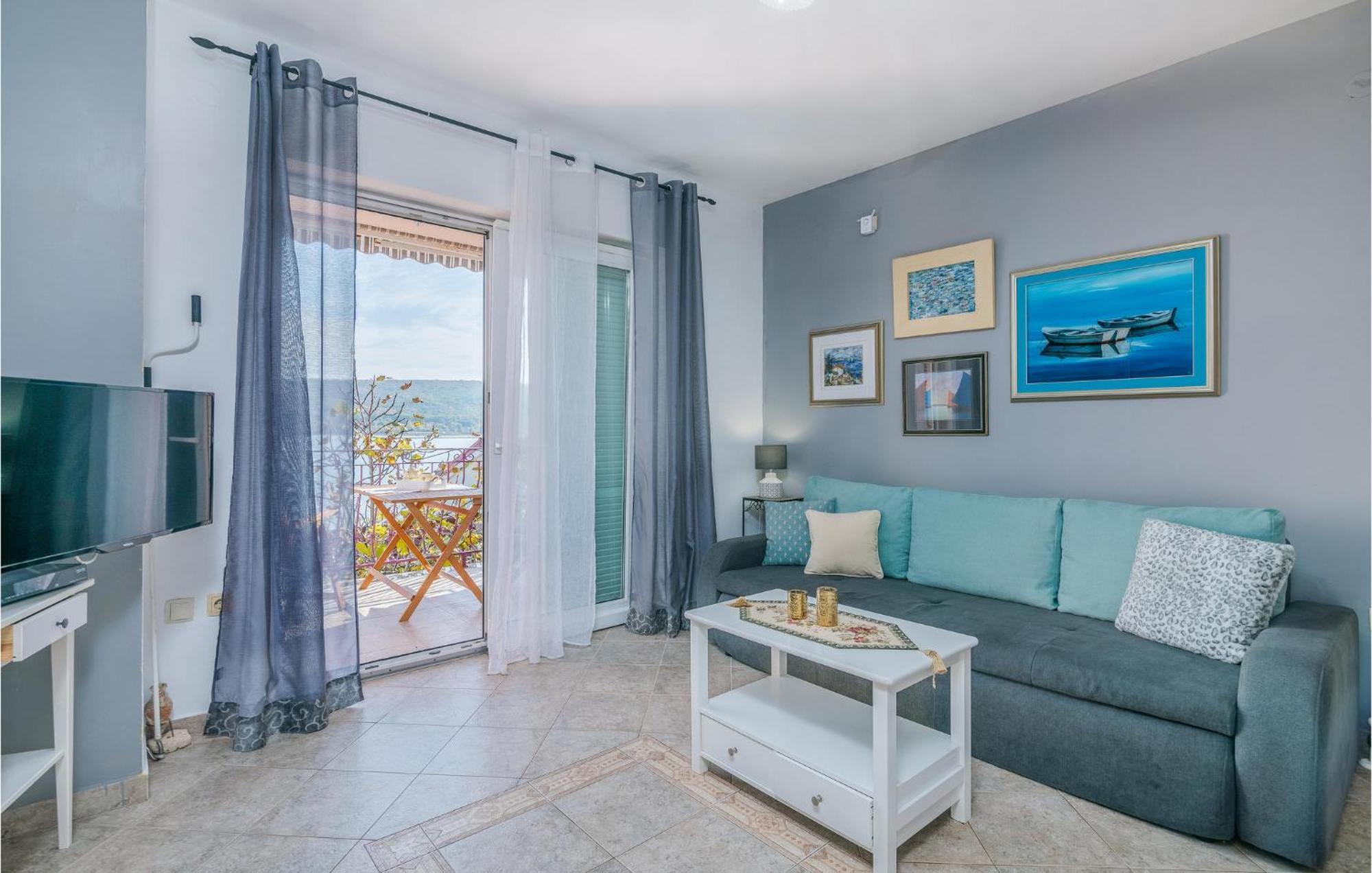 Gorgeous Apartment In Cizici With House Sea View Eksteriør billede